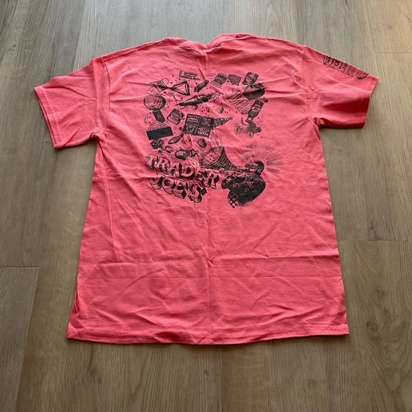 Gildan Unisex Graphic Tees - Coral and Light Green - Picture 4 of 11